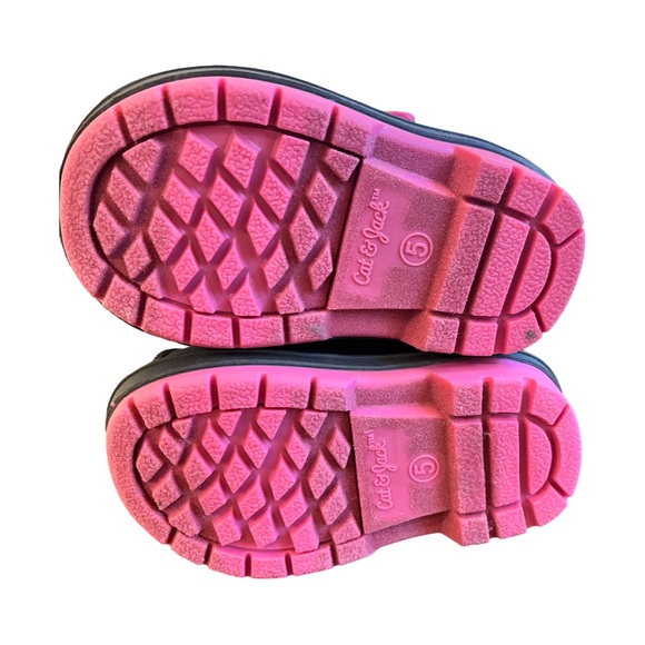 Girls Denver waterproof winter boots by Cat & Jack. - Picture 6 of 9